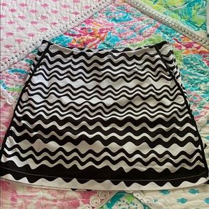 Fun and comfortable Golftini Golf Skort